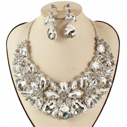 Chunky Crystal Necklace Set