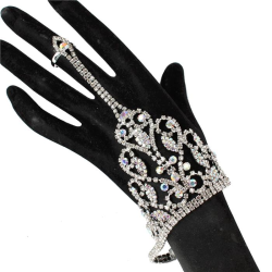 Rhinestones Bracelet With Ring / Handchain