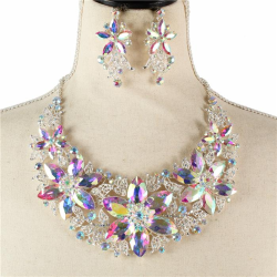 Chunky Crystal Necklace Set