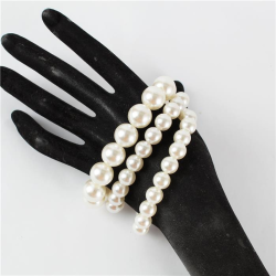 3 Layers Pearl Stretch Bracelet