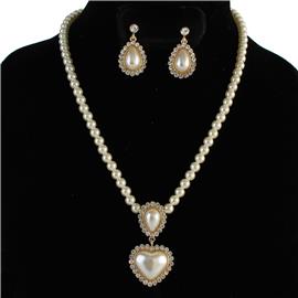 Pearl Heart Necklace Set